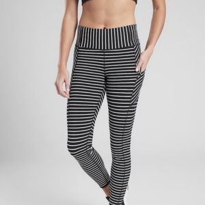 7/8 Athleta Stripe Leggings